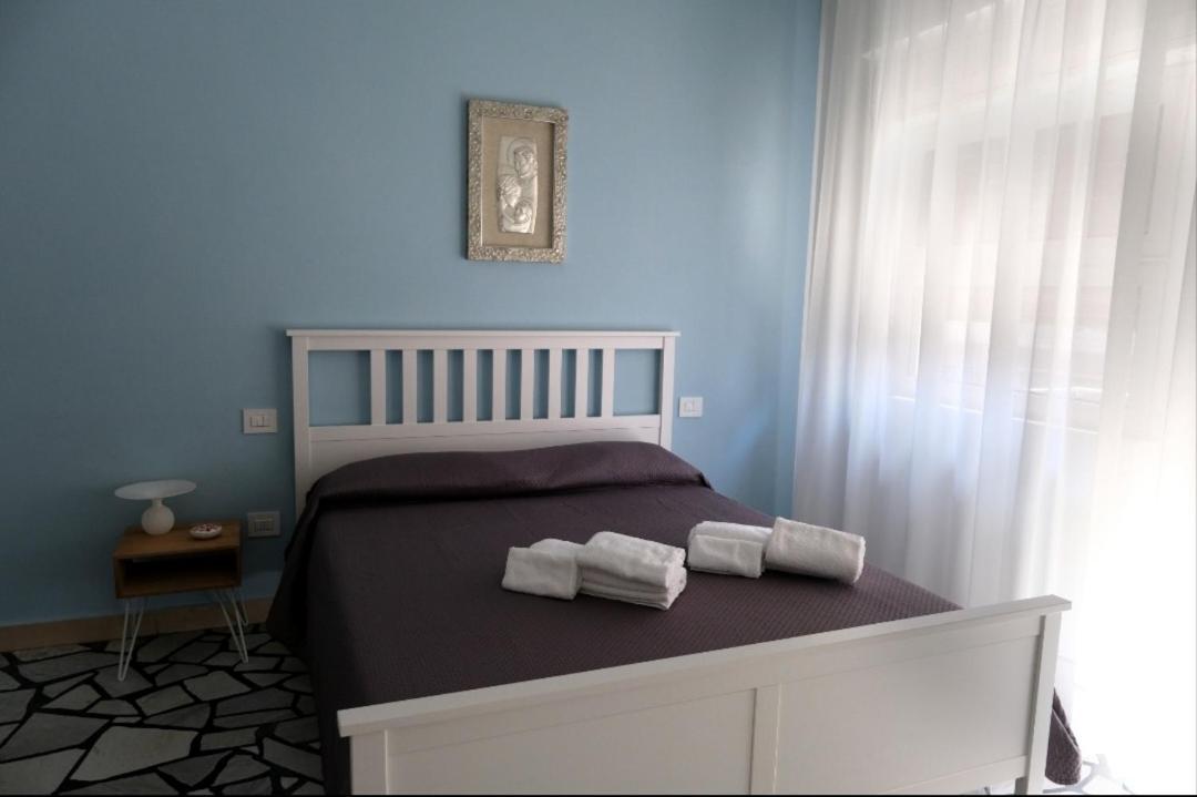 Sole & Luna Guest House Бари Екстериор снимка