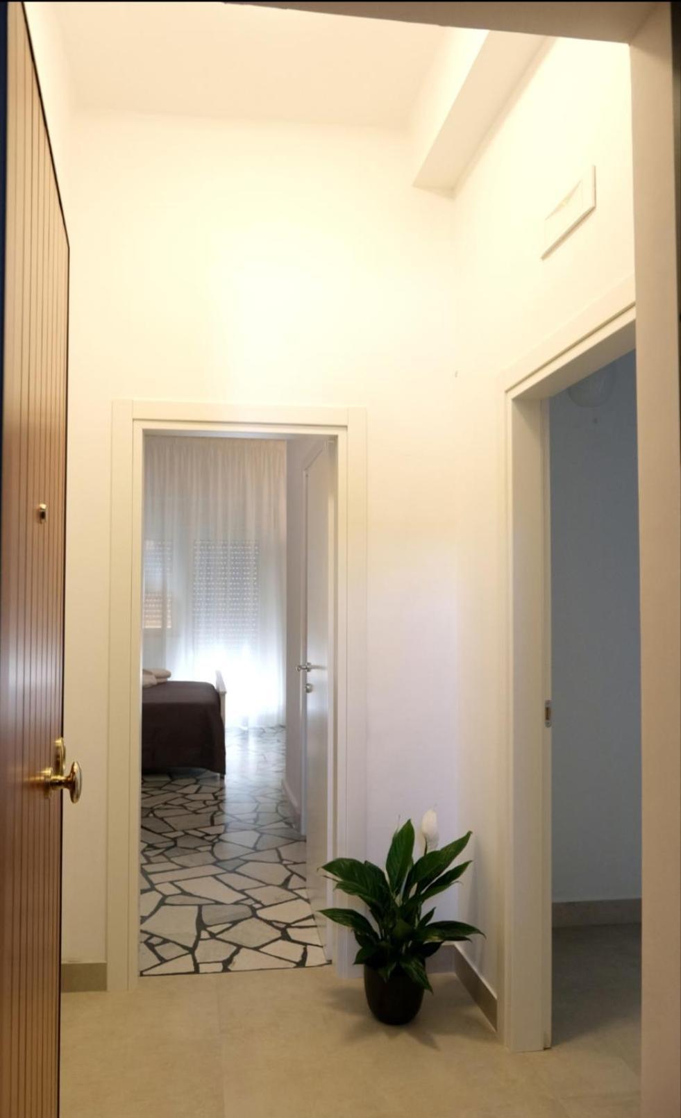 Sole & Luna Guest House Бари Екстериор снимка